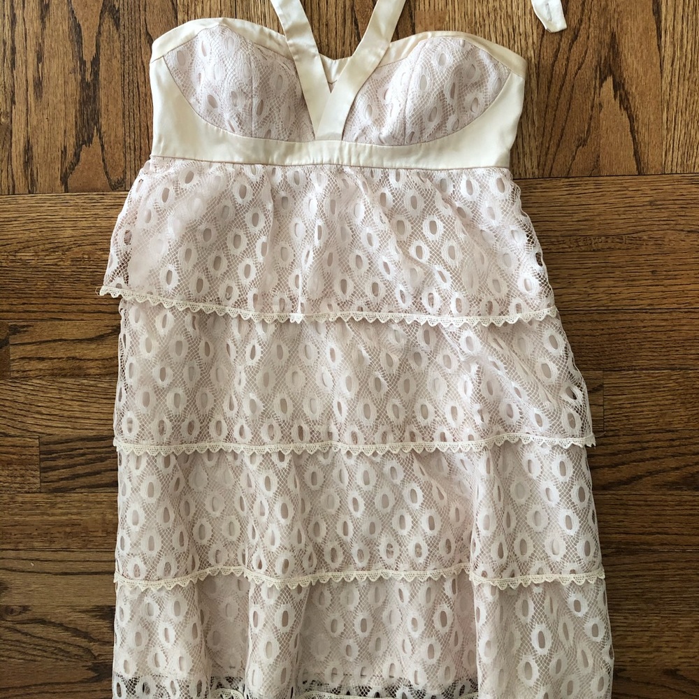 Betsy Johnson womens ivory lace dress sz. 2